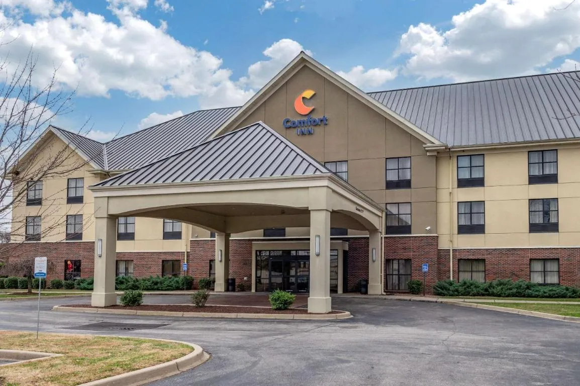 Image of Comfort Inn Southwest Louisville