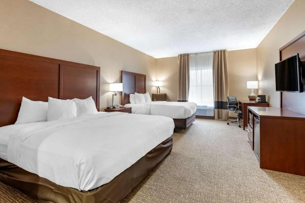 Image 1 of Comfort Inn Southwest Louisville