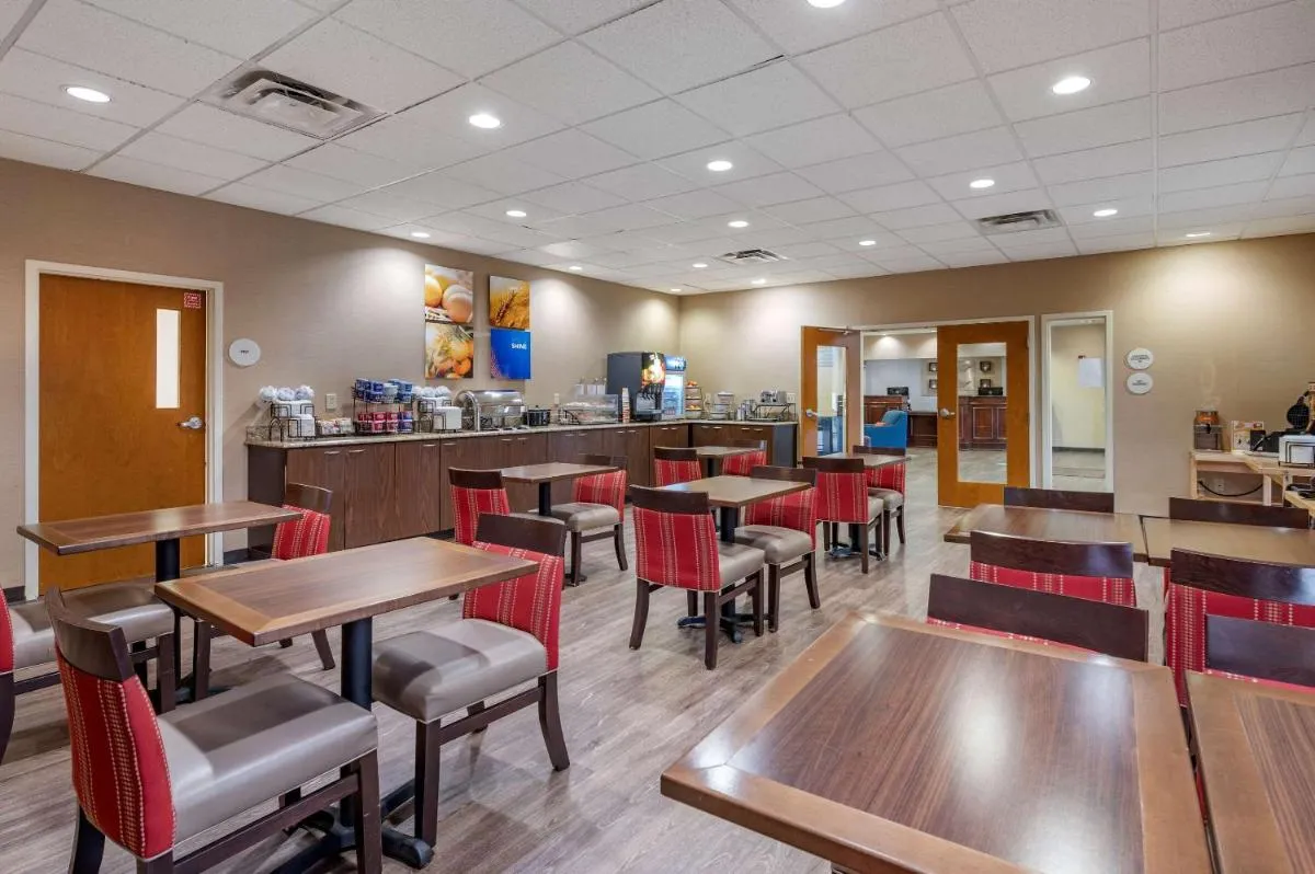 Image 4 of Comfort Inn Southwest Louisville