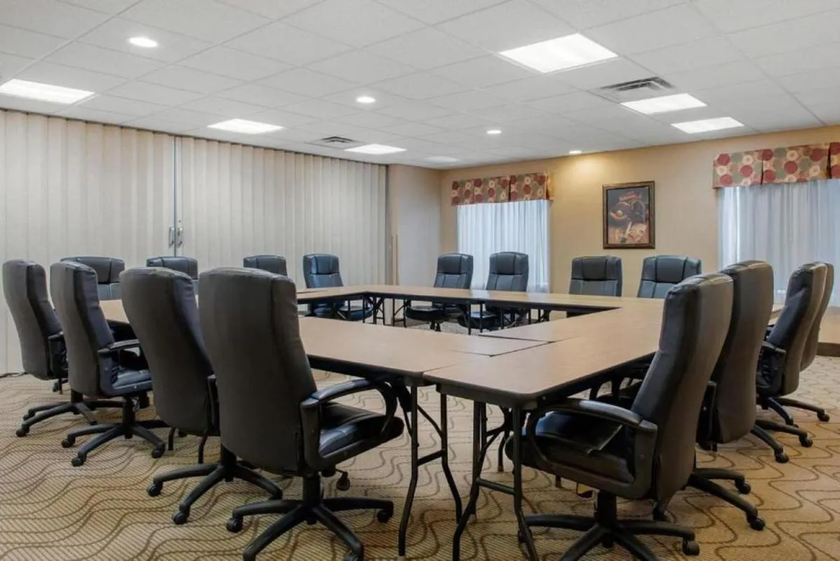 Image 4 of Comfort Suites Louisville Airport