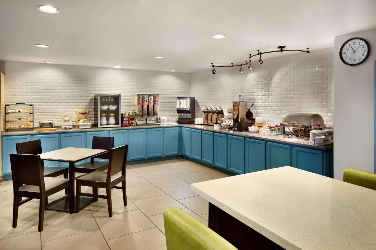 Image 3 of Country Inn & Suites by Radisson, Louisville East, KY