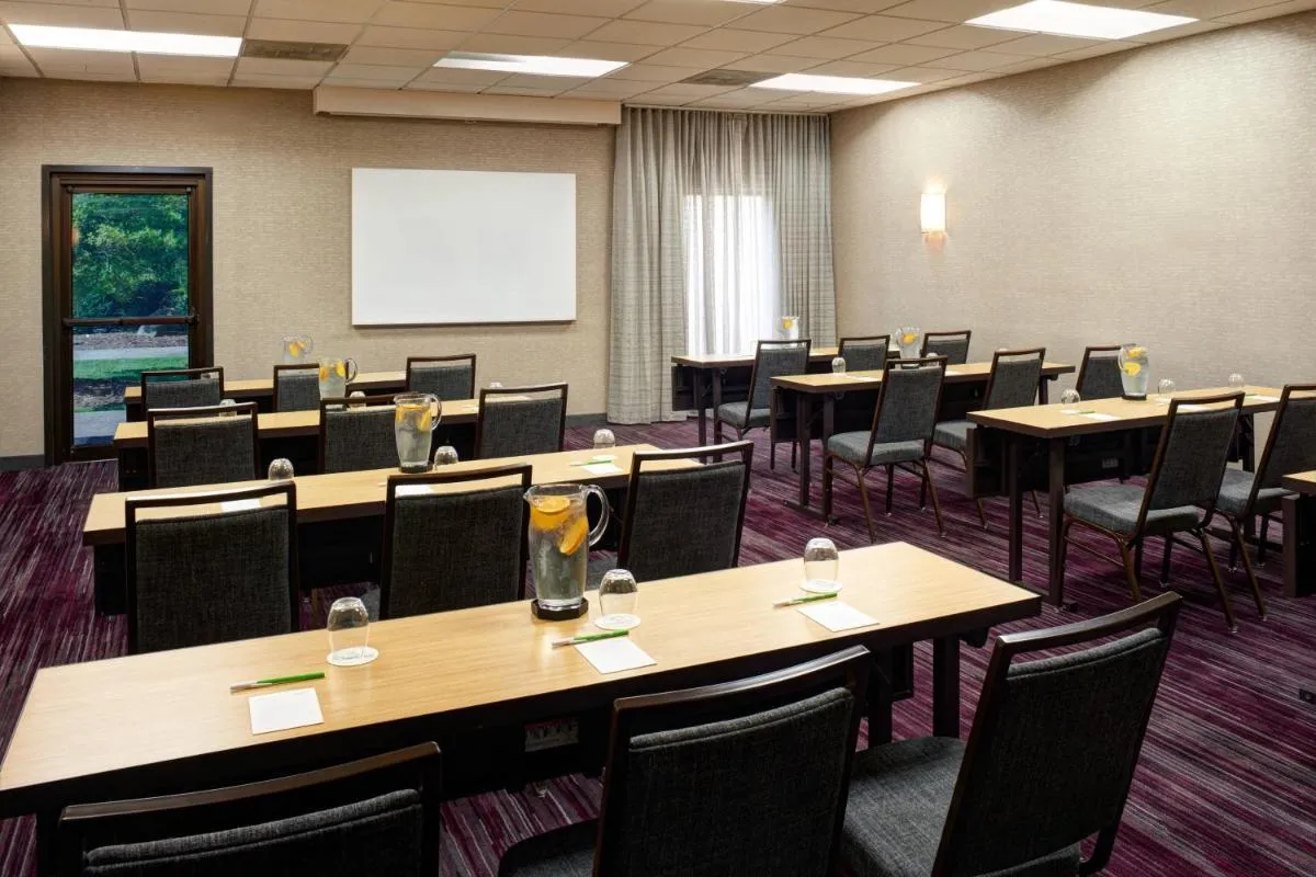 Image 6 of Courtyard by Marriott Louisville East