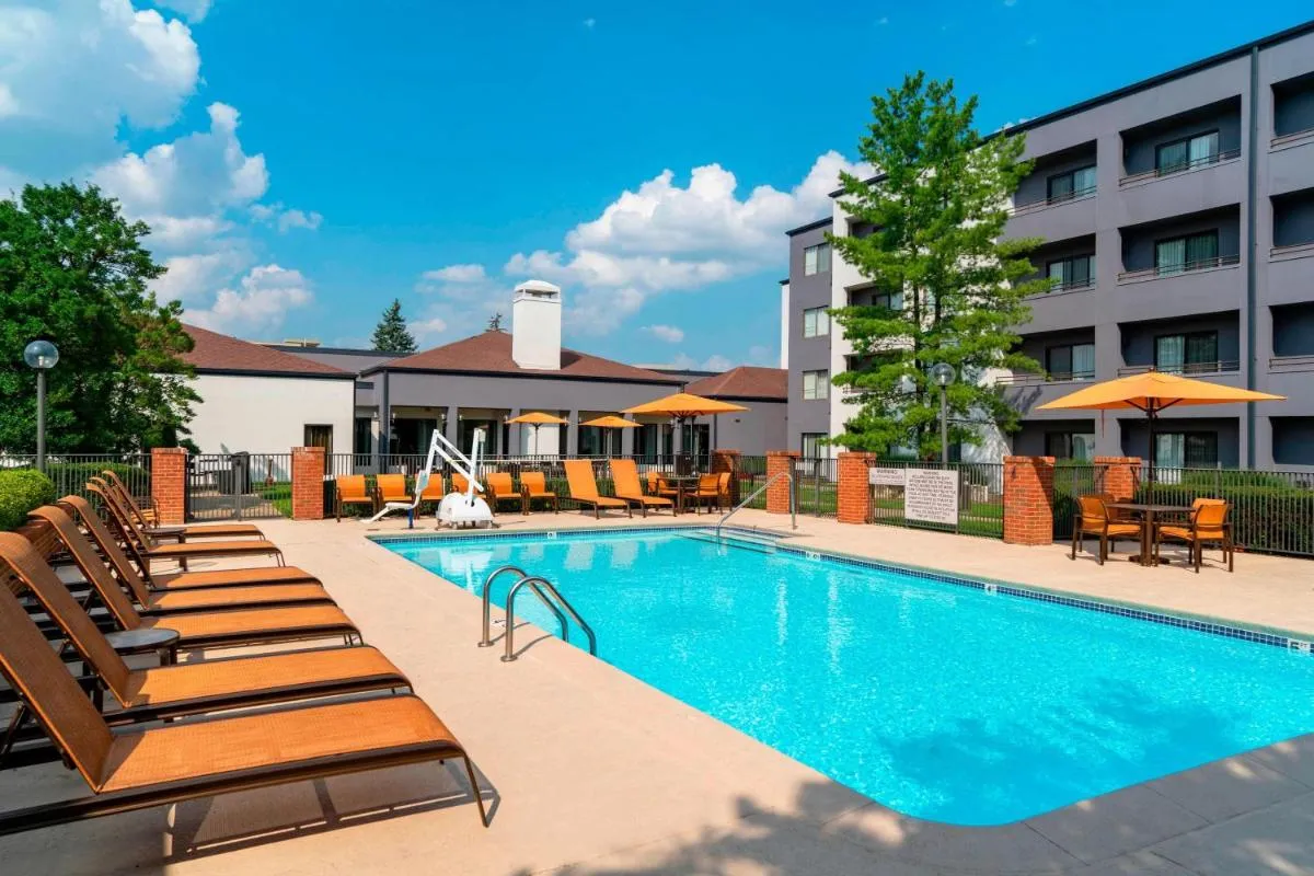 Image 5 of Courtyard by Marriott Louisville East