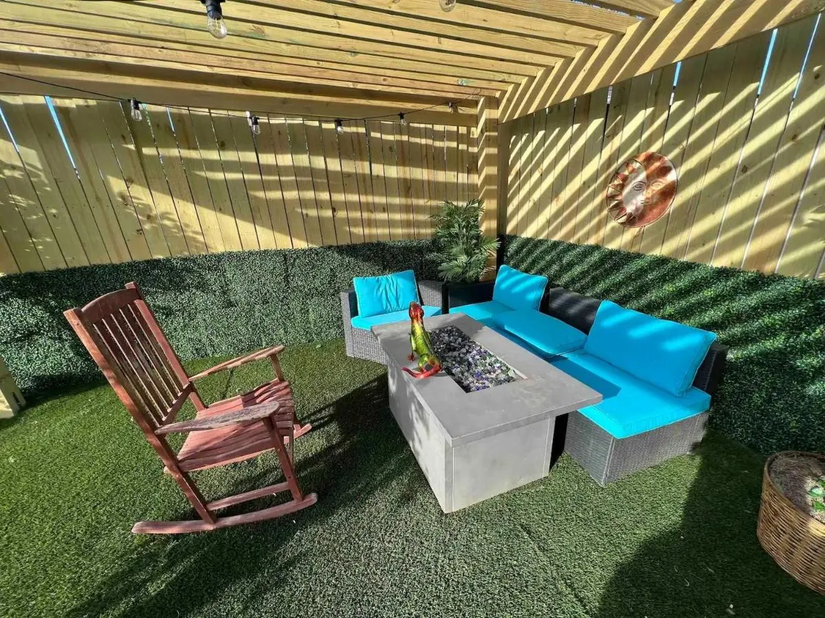 Image 5 of Derby City Getaway