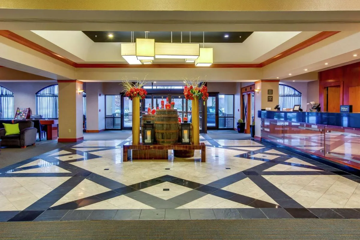 Image 6 of Embassy Suites by Hilton Louisville East