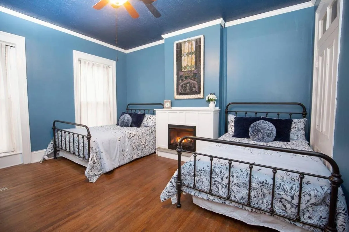 Image 1 of Grand Victorian Retreat Soak and Savor with Hollyhock