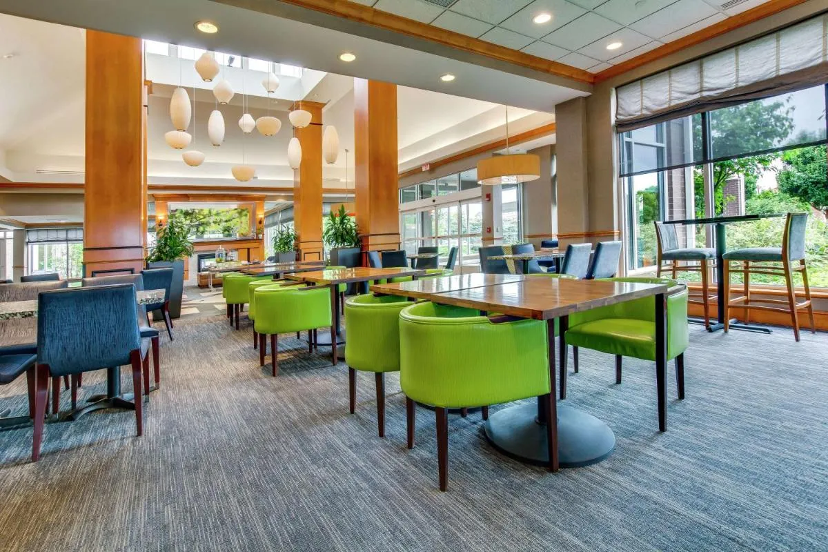 Image 4 of Hilton Garden Inn Louisville Airport