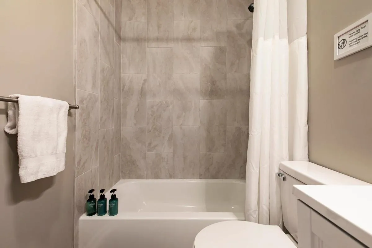 Image 6 of Historic CozySuites 4BR 2BA with modern touches!