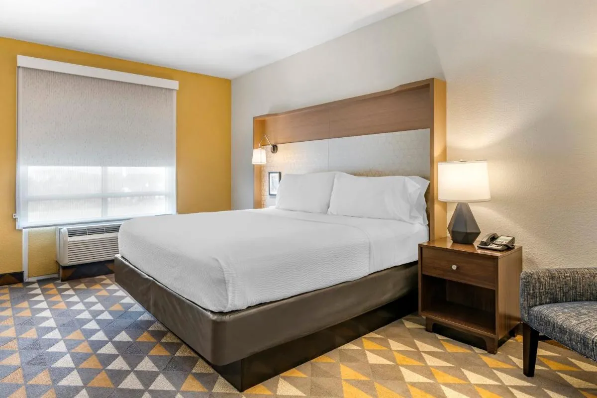 Image 1 of Holiday Inn Louisville Airport South, an IHG Hotel