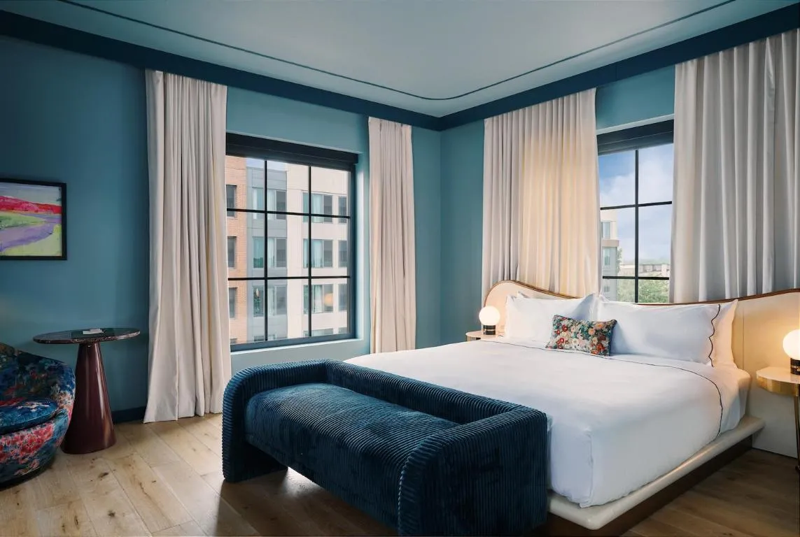 Image of Hotel Genevieve