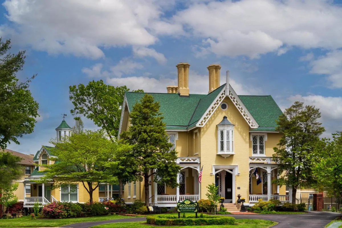 Image 3 of Inn at Woodhaven-In the Heart of the Bourbon Trail-Over 12 Distilleries Nearby