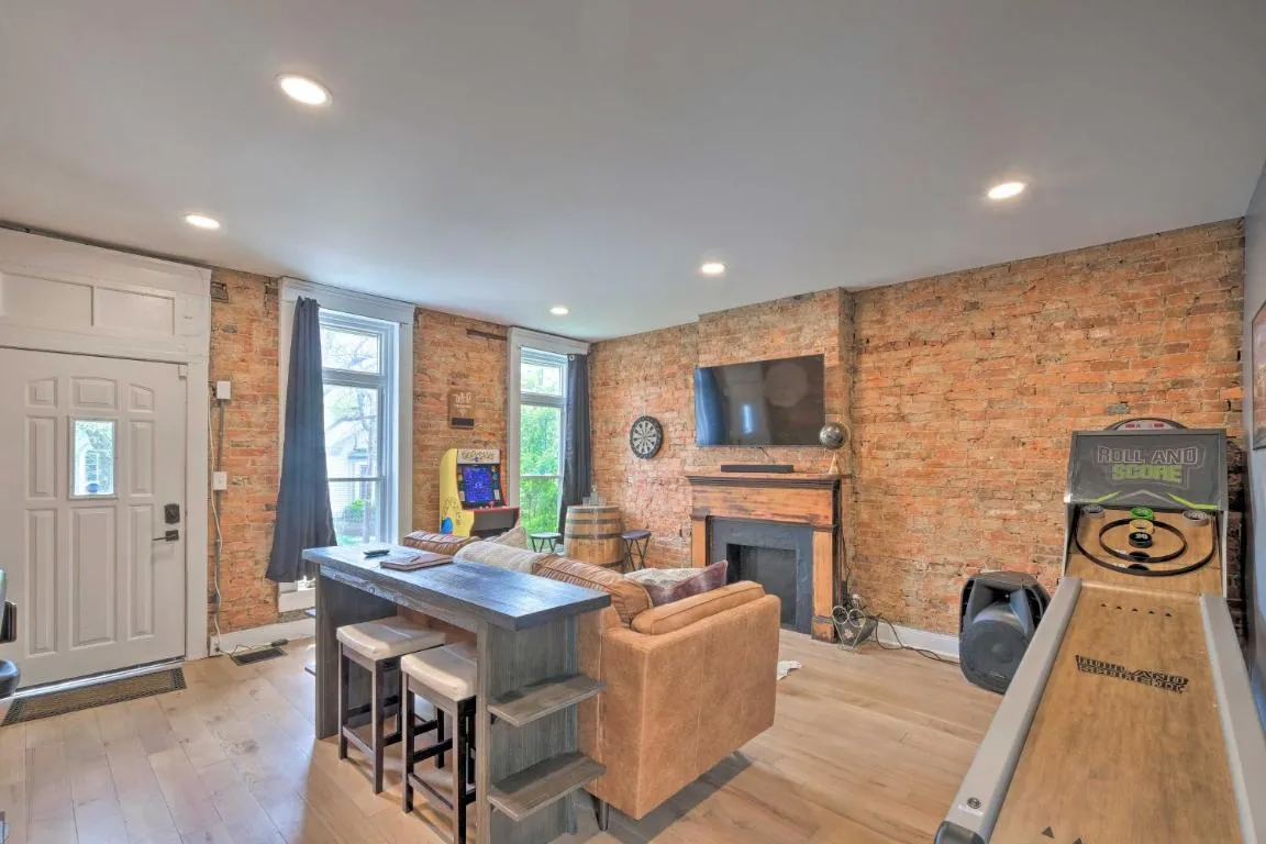 Image of Louisville Gem with Yard, Walk to Bars and Dining