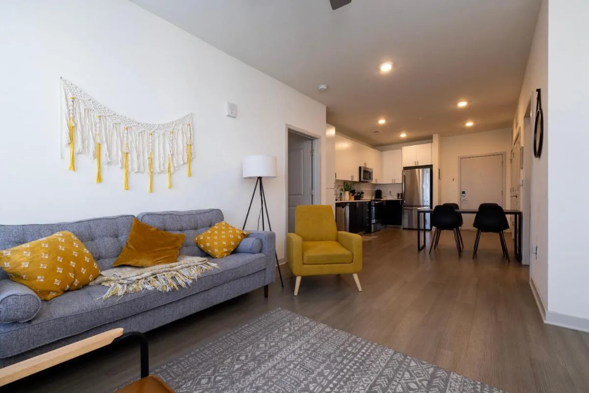 Image 3 of Modern Nulu 2BR CozySuites 01