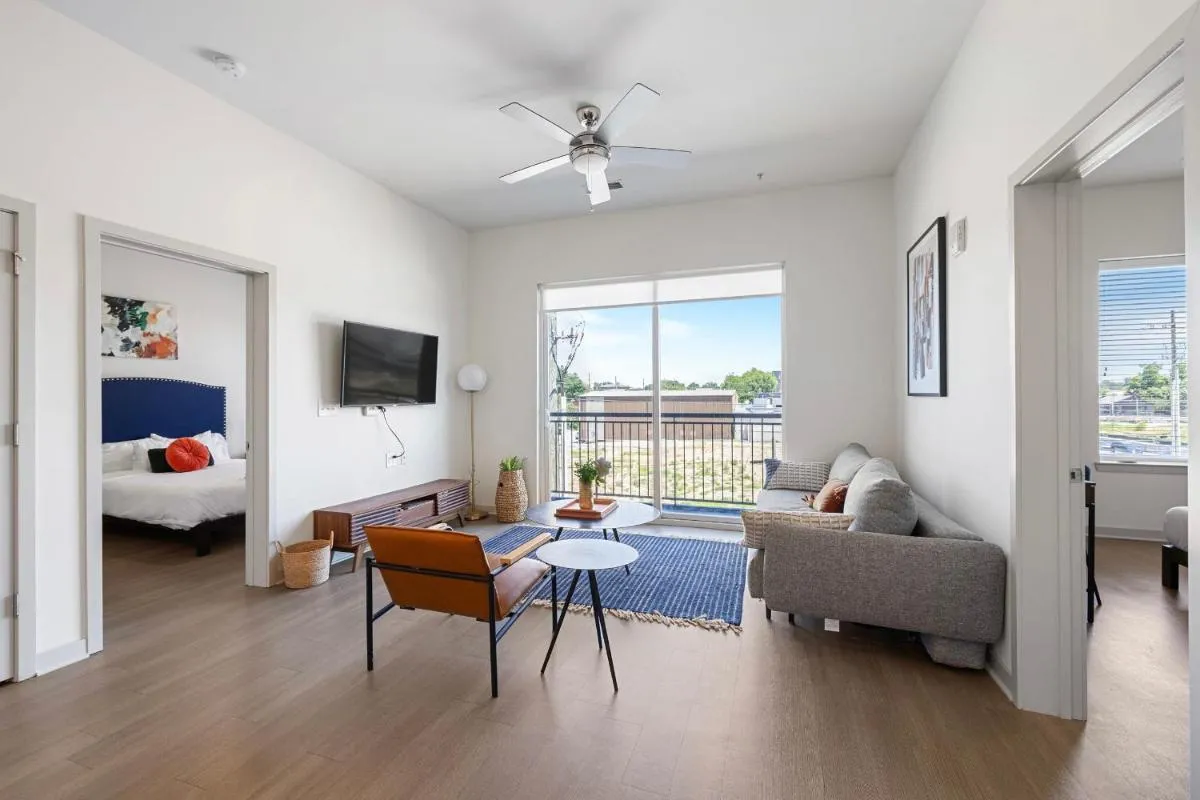 Image 1 of Modern Nulu 2BR CozySuites 06