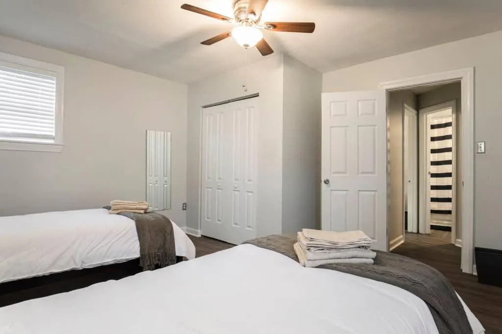 Image 5 of Modern yet historic 3BR House by CozySuites