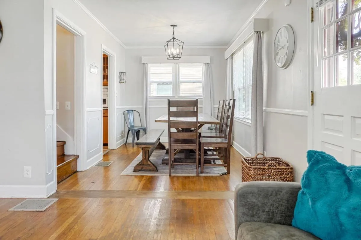 Image 3 of Spacious 4BR Home with Cozy Vibes in Louisville