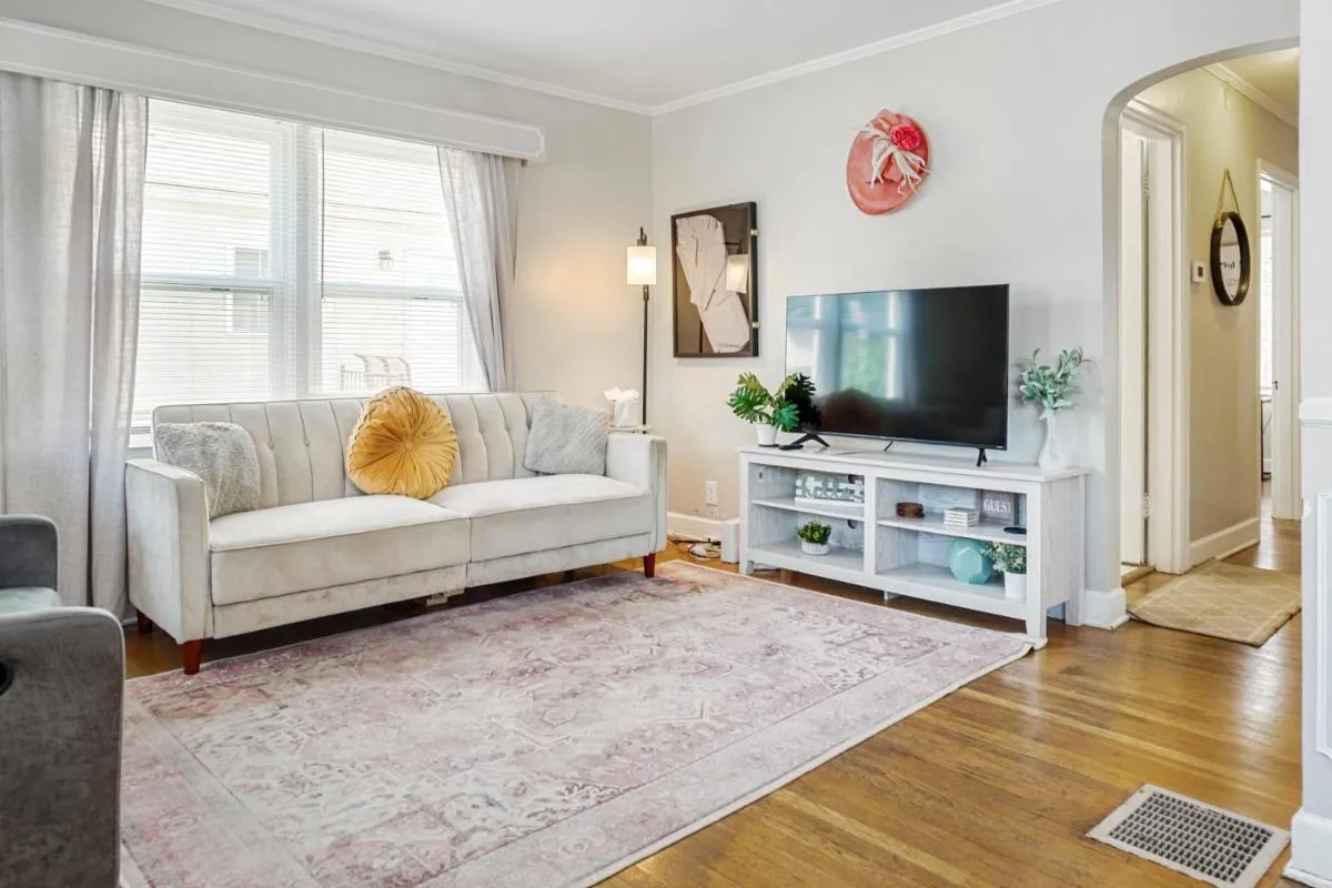 Image 4 of Spacious 4BR Home with Cozy Vibes in Louisville