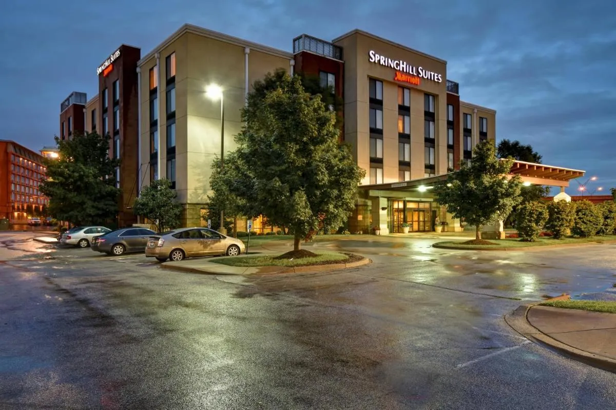 Image 6 of SpringHill Suites Louisville Airport