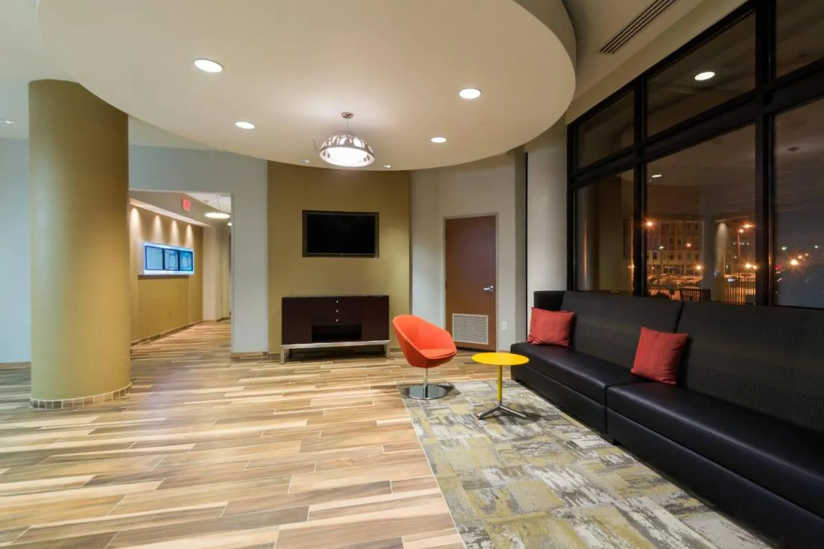 Image 5 of SpringHill Suites Louisville Downtown