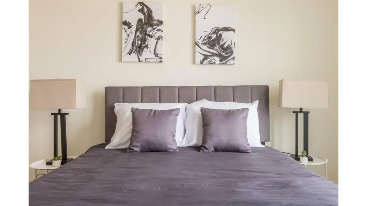 Image 6 of Stunning Nulu 1BR CozySuites 04