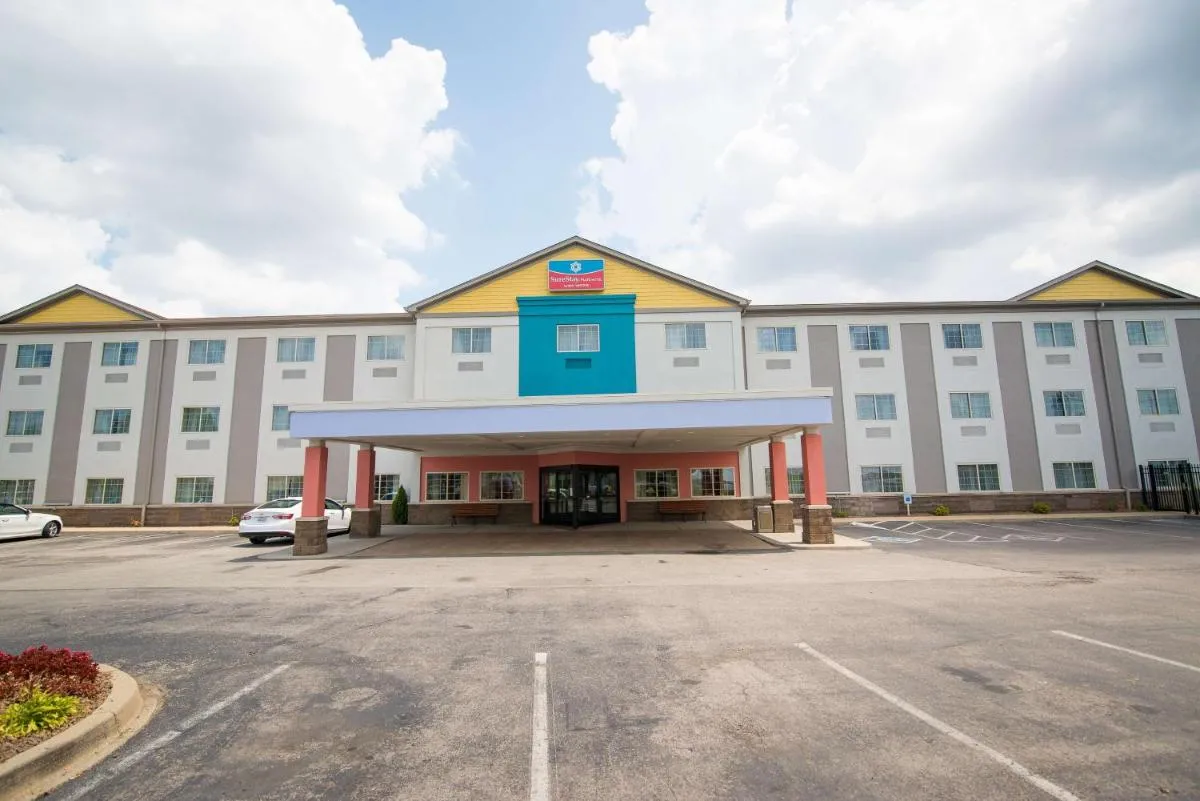 Image 3 of SureStay Plus by Best Western Louisville Airport Expo