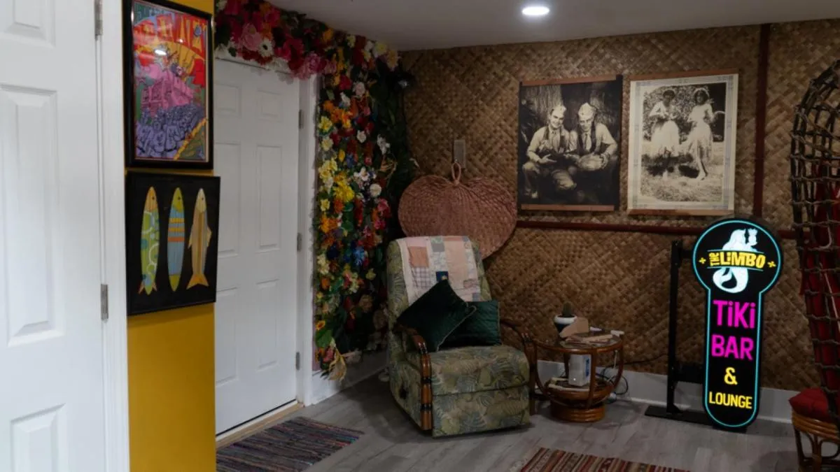 Image 5 of Tropical Tiki Hut