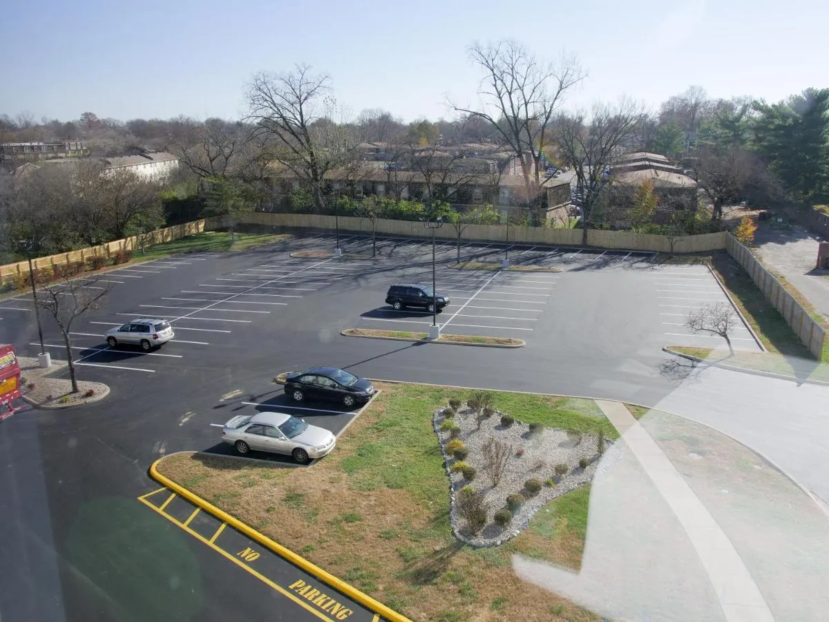 Image 1 of Wingate by Wyndham Louisville Airport Expo Center