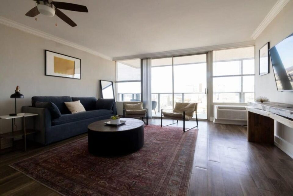 CozySuites 800 Tower 2BR with sky pool, gym! 34